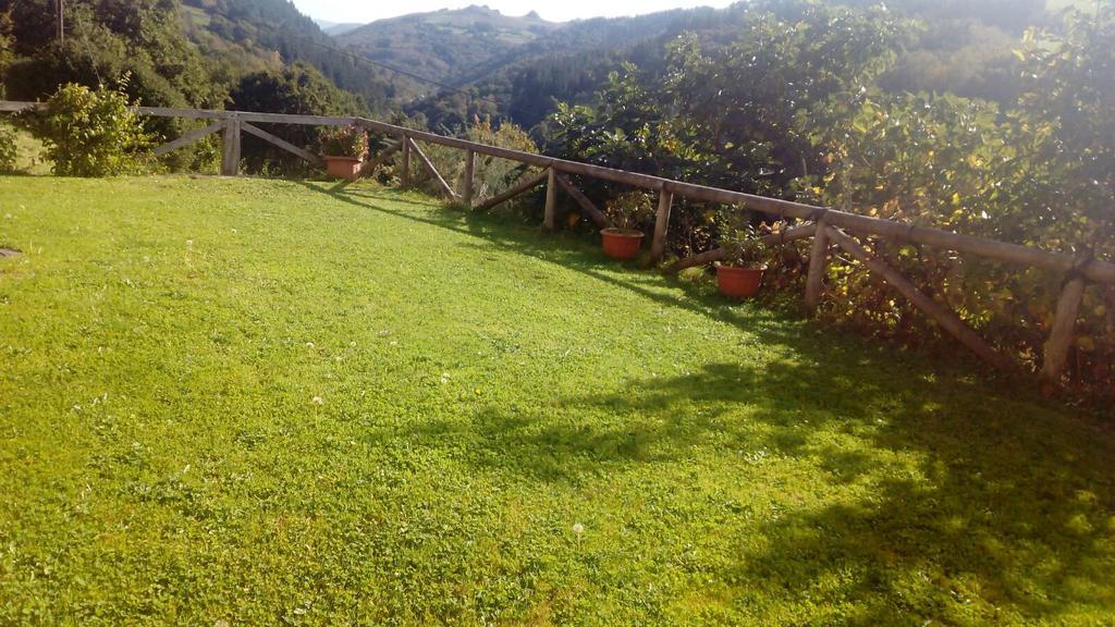 Apartamentos Rurales Veredas Santa Eulalia de Oscos Kültér fotó